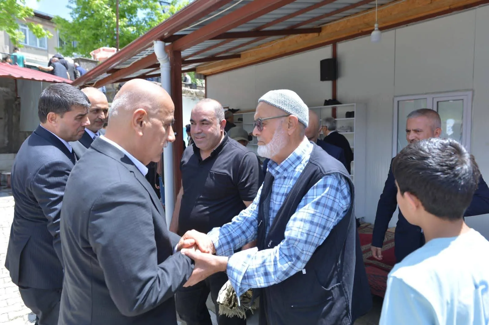 Kirişci’den Andırın’a Bayram Ziyareti: "Gönül Bağlarımızı Güçlendiriyoruz" Kirişci’den Andırın’a Bayram Ziyareti: "Gönül Bağlarımızı Güçlendiriyoruz"