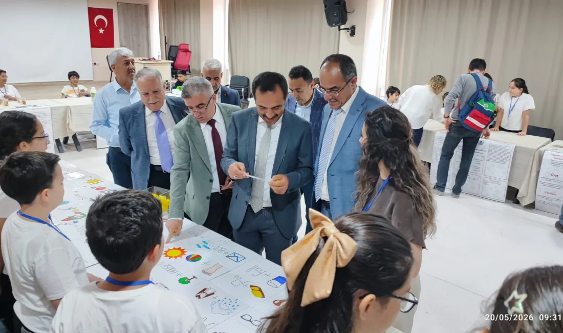 Kahramanmaraş Onikişubat Tebernuş Özler Ortaokulu, bilim, tasarım ve sanatı bir