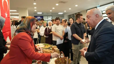 Kahramanmaraş İstiklal Üniversitesi (KİÜ) tarafından düzenlenen "Gastronomi Buluşmaları" etkinliği, sektör