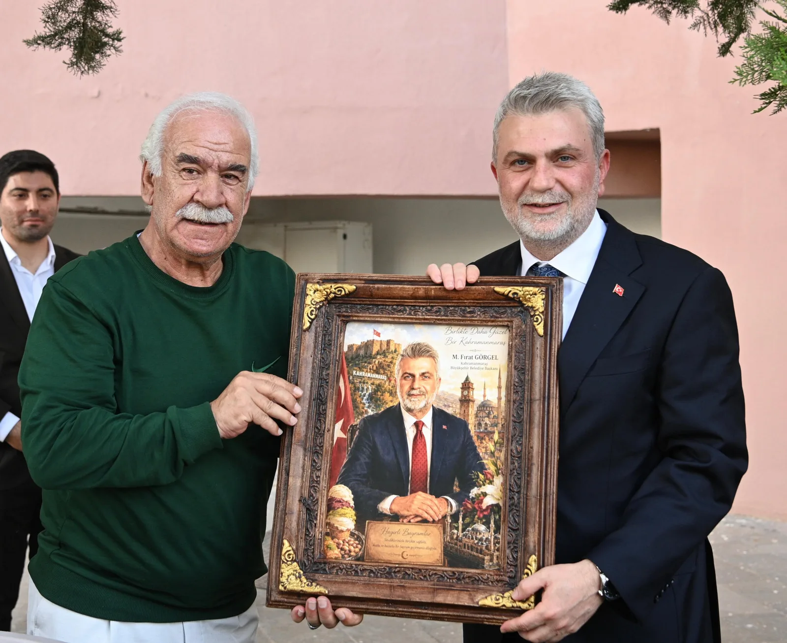 Kahramanmaraş’ta Bayram Coşkusu Şehrin Ulu Çınarlarıyla Paylaşıldı