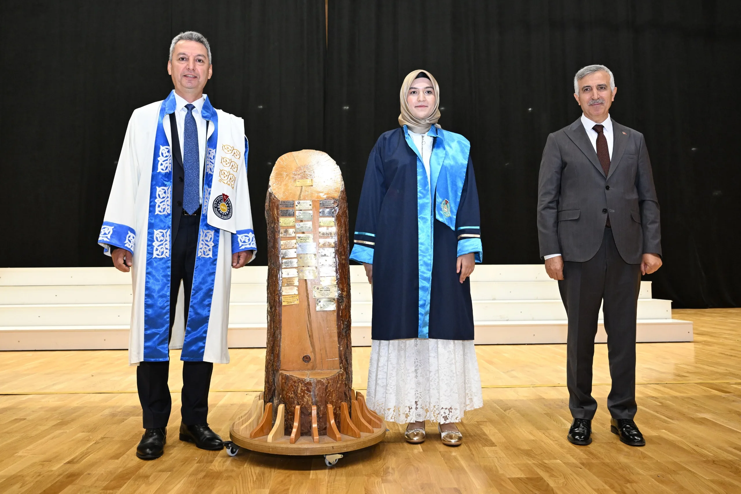 KSÜ Mezunlarını Törenle Uğurladı!