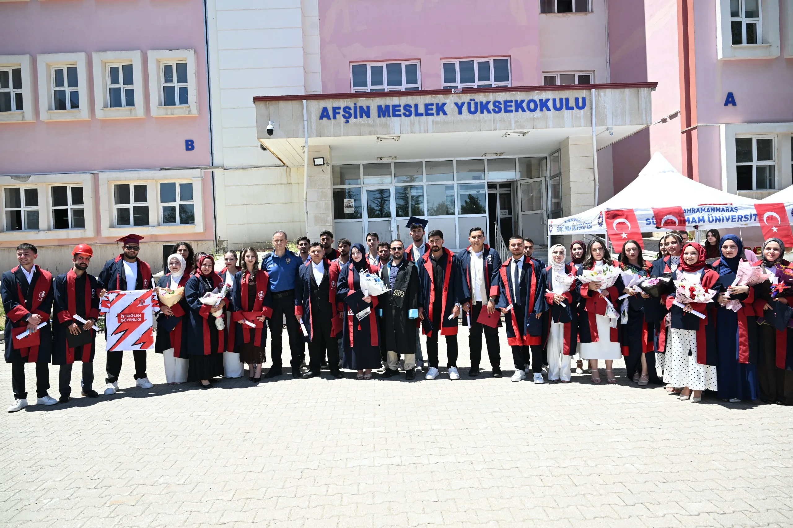 Afşin’de Mezuniyet Coşkusu