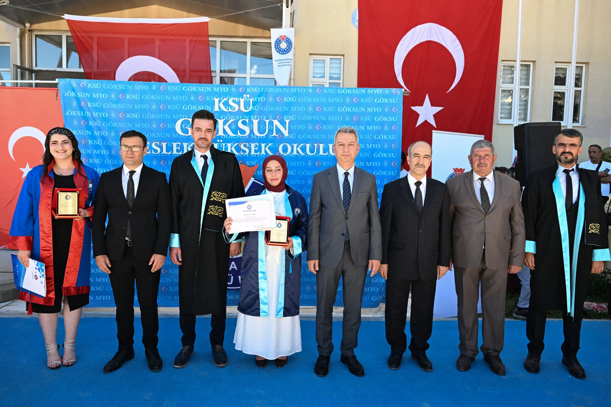 Göksun'da Mezuniyet Coşkusu