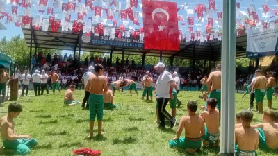 23. Geleneksel Dereköy Karakucak ve Şalvar Güreş Festivali Coşkuyla Başladı