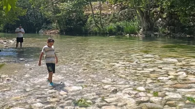Kahramanmaraş’ın yeşiliyle ve serin sularıyla ünlü ilçesi Andırın, doğaseverleri büyülemeye