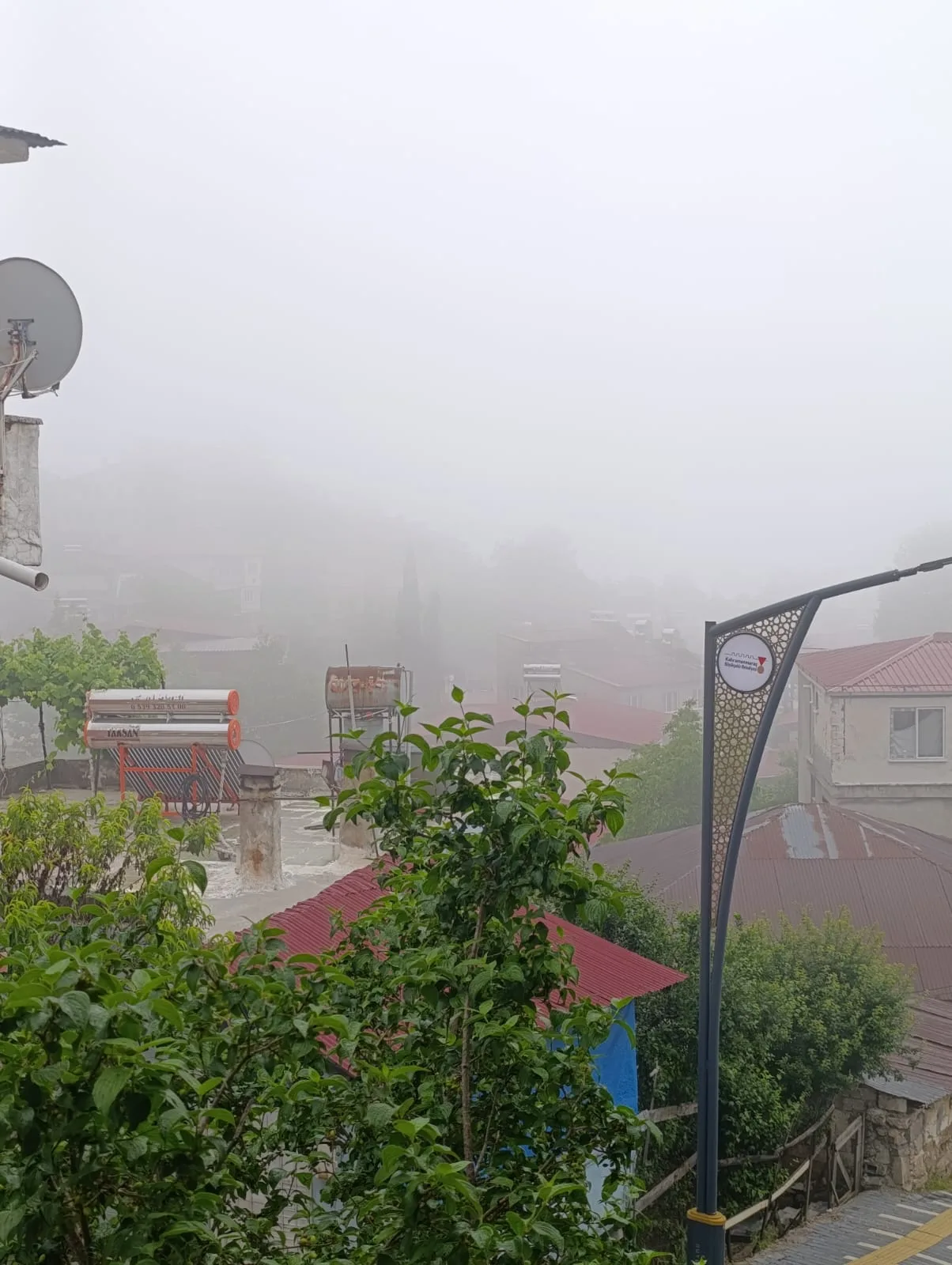 Andırın'da Sis ve "Zopur" İlçe Merkezini Esir Aldı!
