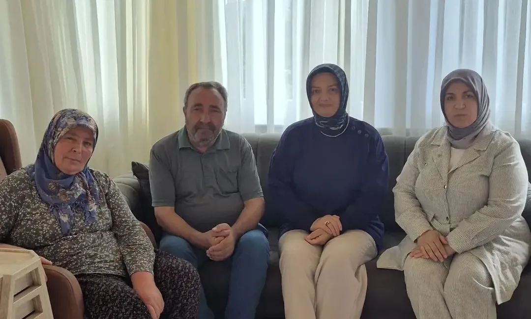  AK Parti Andırın İlçe Kadın Kolları Başkanlığı, Babalar Günü