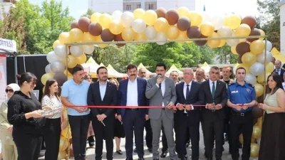 Pazarcık'ta El Emeği Göz Nuru Ürünler Yıl Sonu Sergisinde Beğeniye