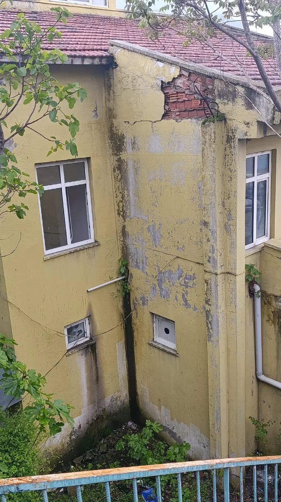 Andırın İlçe Otogarı İmdat Diyor: Yaylanın Göz Bebeğine Bu Görüntü Yakışmıyor!