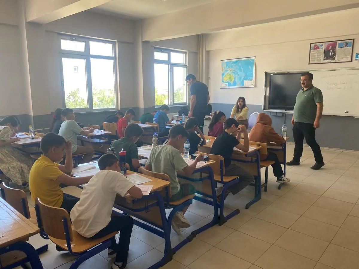 "İmam Hatipli Olmak İstiyorum” Yarışması Yoğun Katılımla Gerçekleştirildi