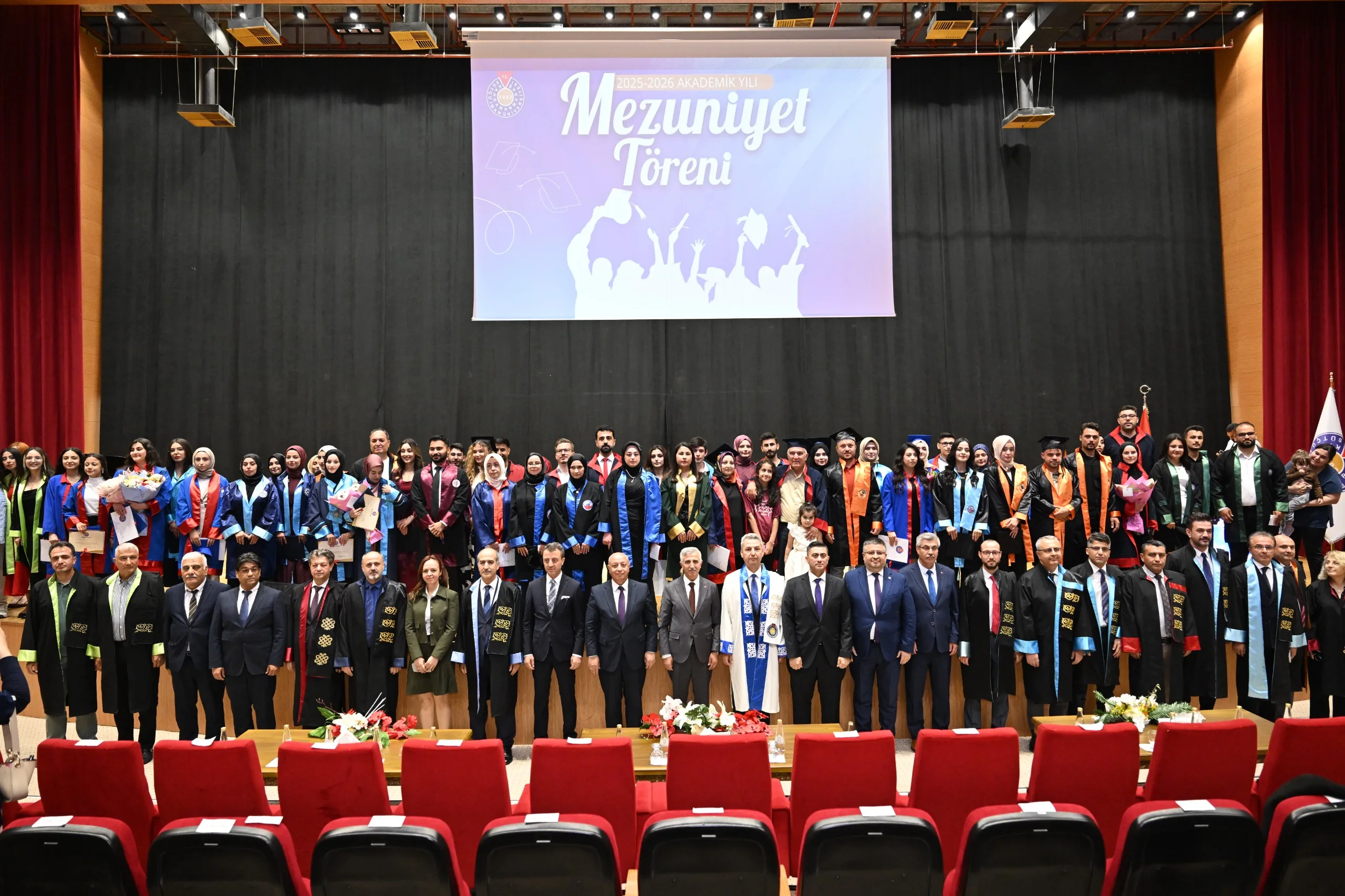 KSÜ Mezunlarını Törenle Uğurladı!