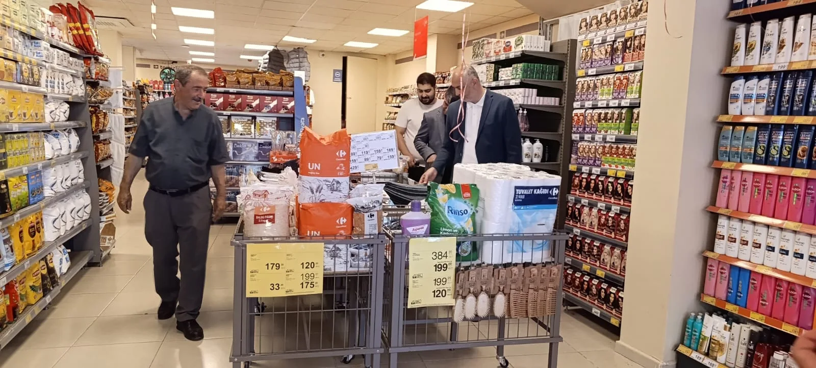 Andırın’a Modern Alışveriş Durağı açıldı