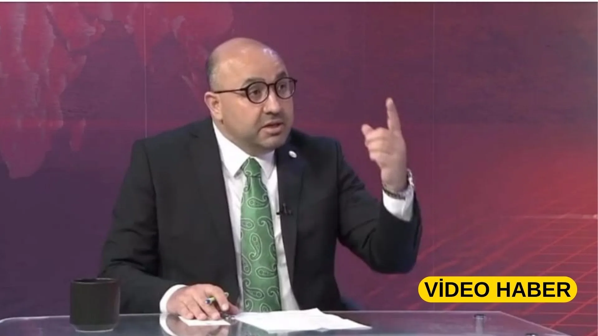 Andırınlı AK Parti Kahramanmaraş Milletvekili Mehmet Şahin, katıldığı bir televizyon