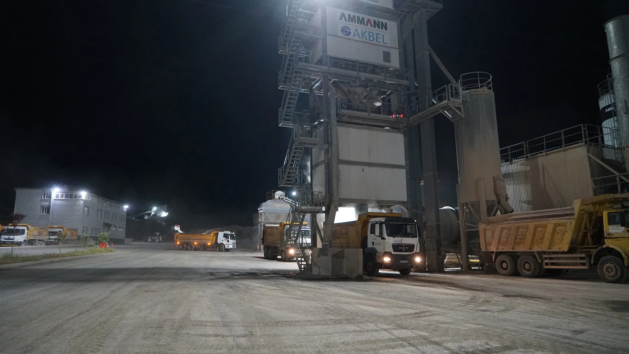 Asfalt Seferberliğinin Kalbi Kılılı’da Atıyor: Yılda 400 Bin Ton Üretim