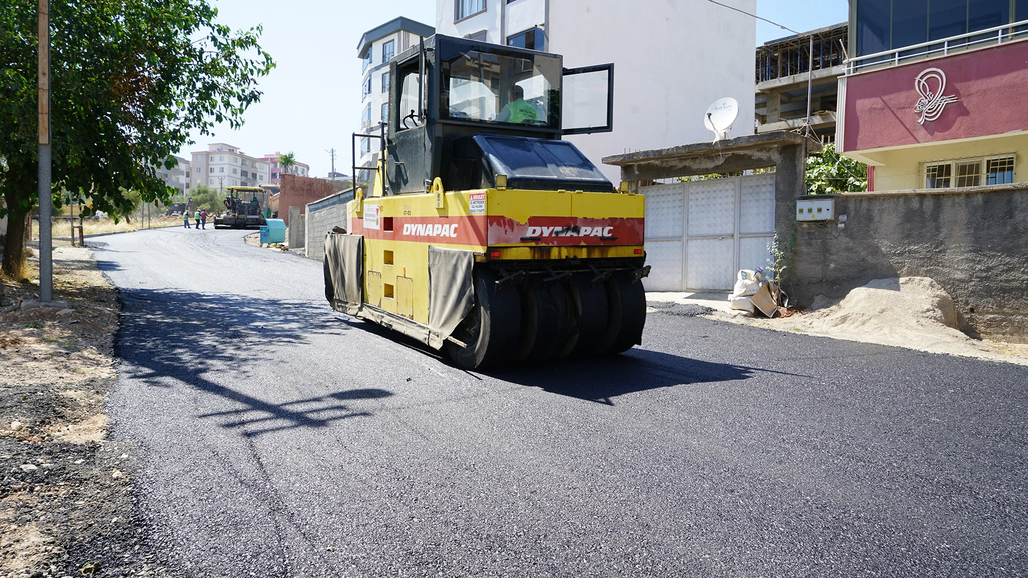 Dulkadiroğlu’nda Asfalt Mesaisi Kesintisiz Sürürüyor