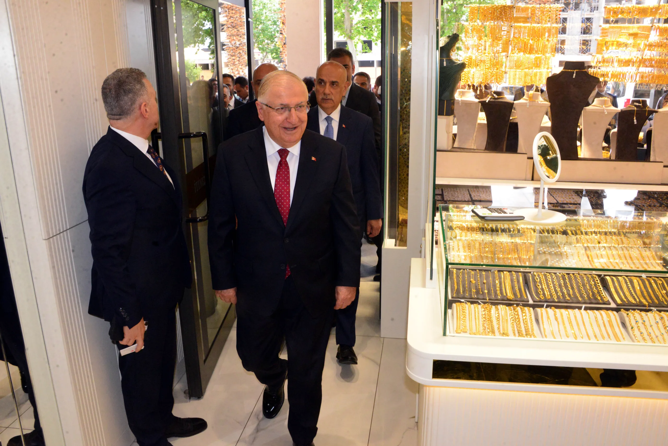 Bakan Güler Kahramanmaraş'ta