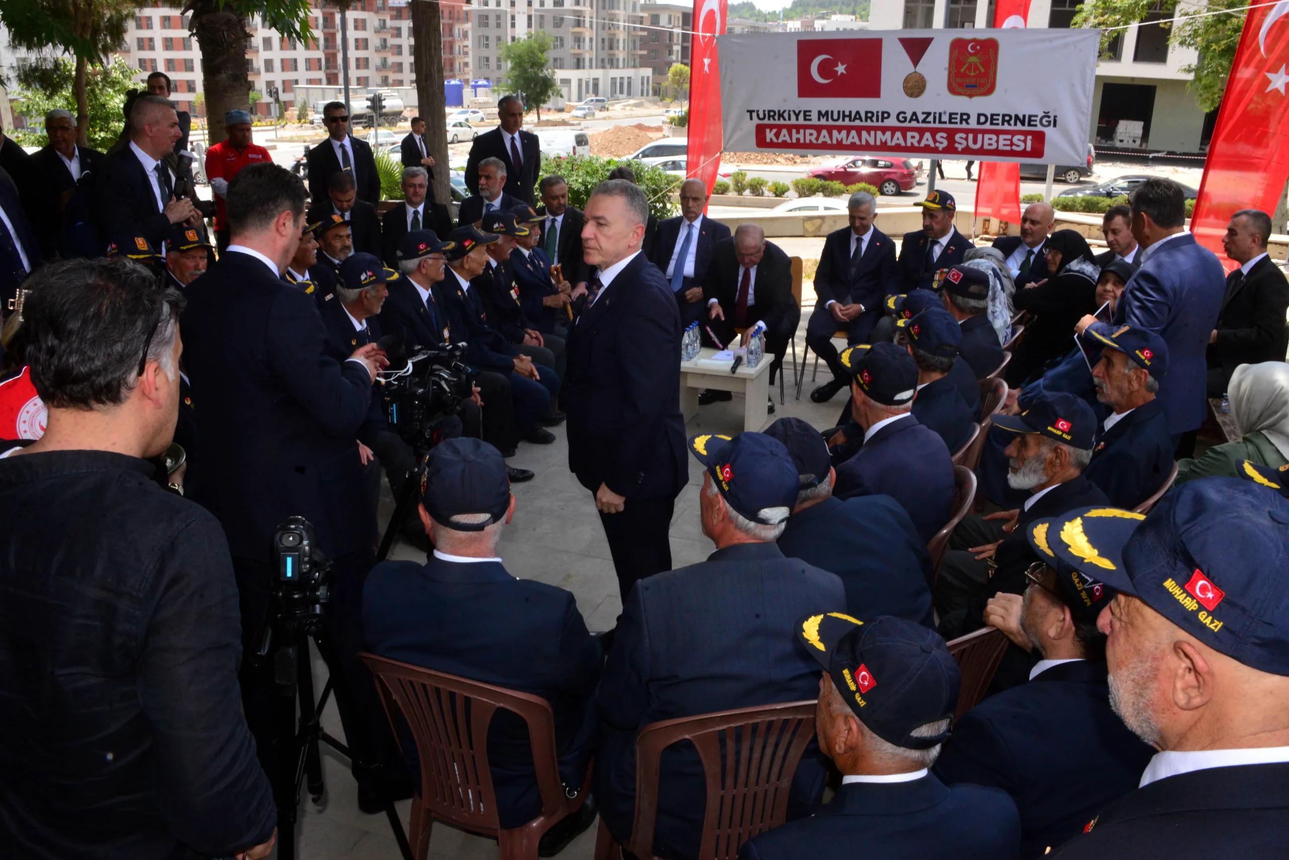 Bakan Güler Kahramanmaraş'ta
