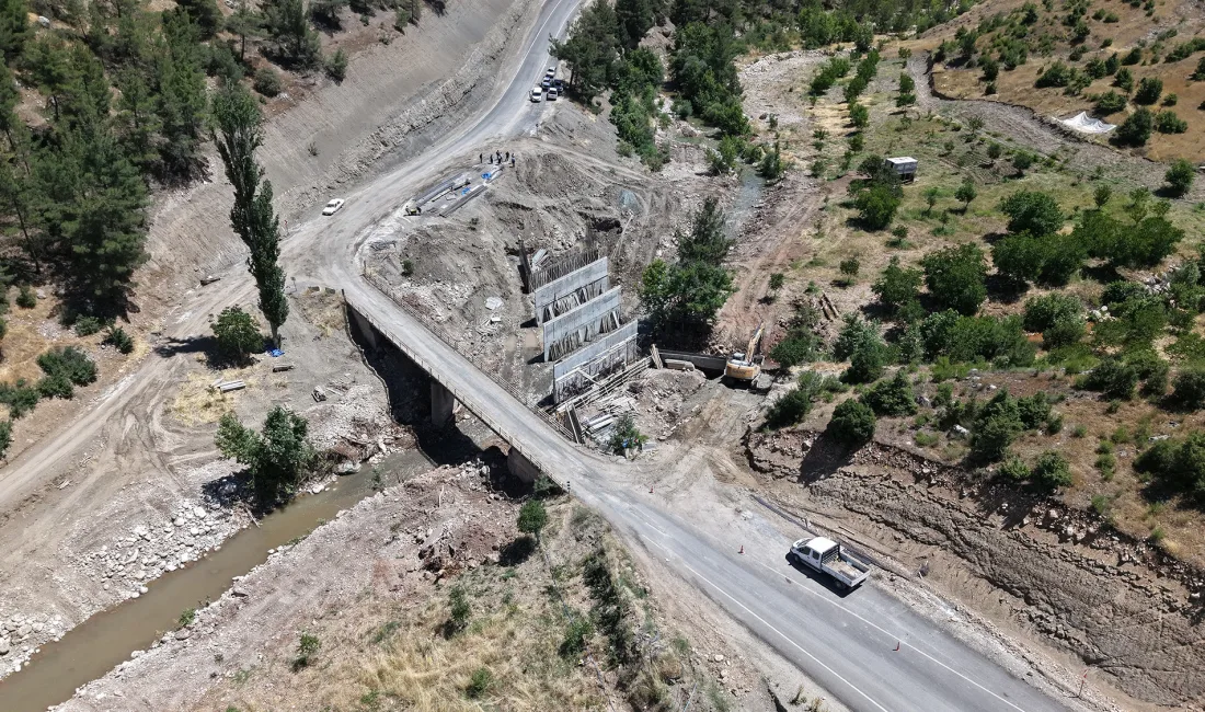 Büyükşehir Belediyesi, Dulkadiroğlu Bertiz bölgesinin ulaşımına güç katacak yeni köprünün