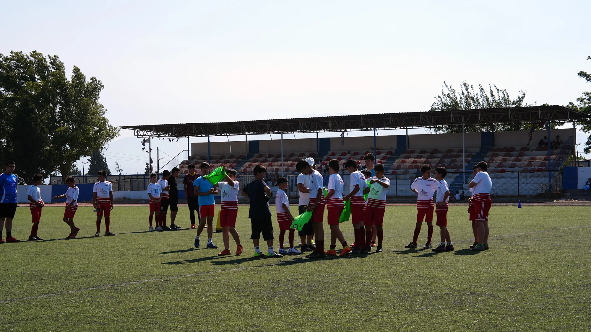 Haydi Gençler Yaz Spor Okullarına!