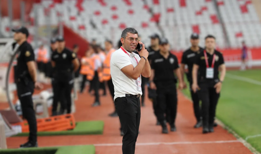 Belirsizliklerin hat safhada olduğu Kahramanmaraş İstiklalspor’da başkan Ahmet Gaffar Akarca,