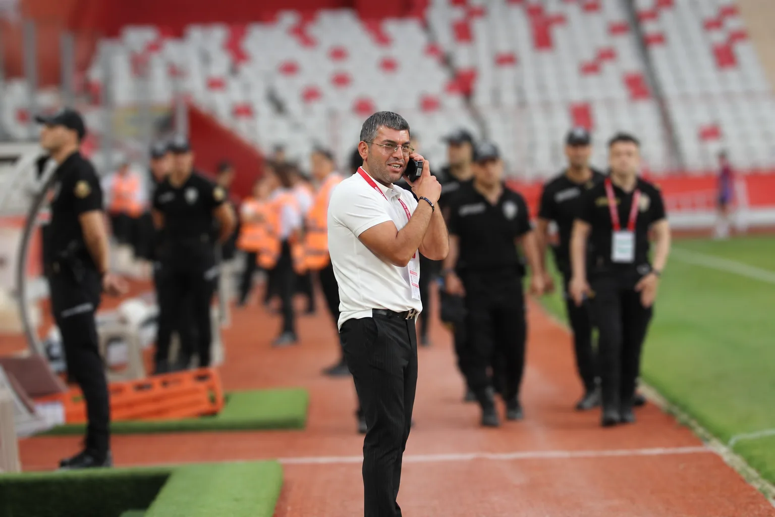 Belirsizliklerin hat safhada olduğu Kahramanmaraş İstiklalspor’da başkan Ahmet Gaffar Akarca,