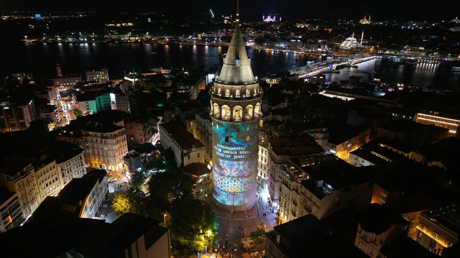 İstanbul’da Kahramanmaraş rüzgârı: Edebiyat ışığı Galata'da!