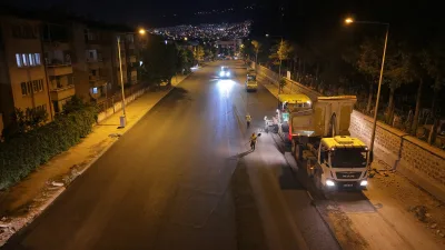 Büyükşehir Belediyesi, şehir merkezinin ana ulaşım akslarından Girne Caddesi’nde sıcak