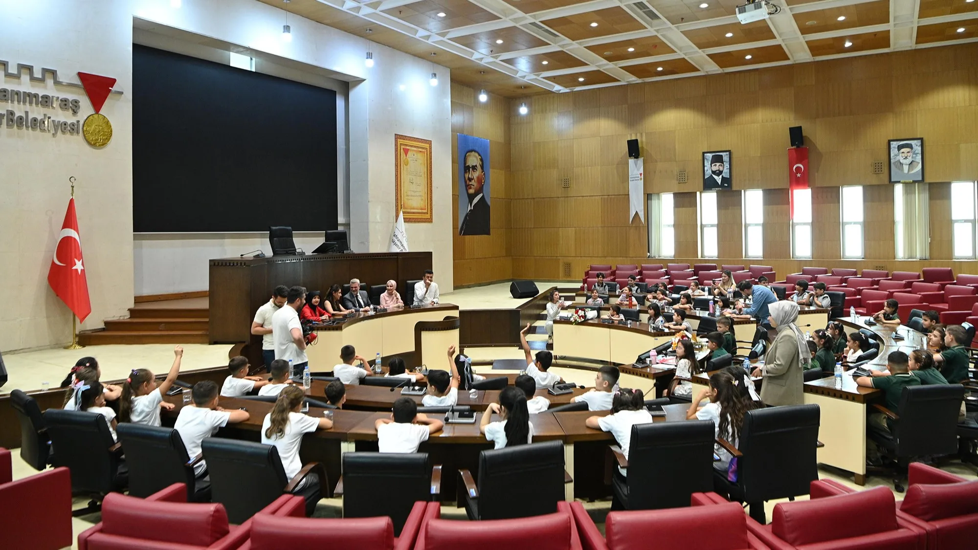 Başkan Görgel, Minik Öğrencileri Ağırladı