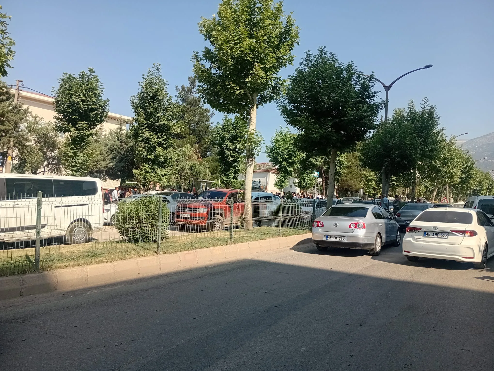 Kahramanmaraş’ta Büyük Ter: Gelecek Sınıfta, Dua Kapıda!