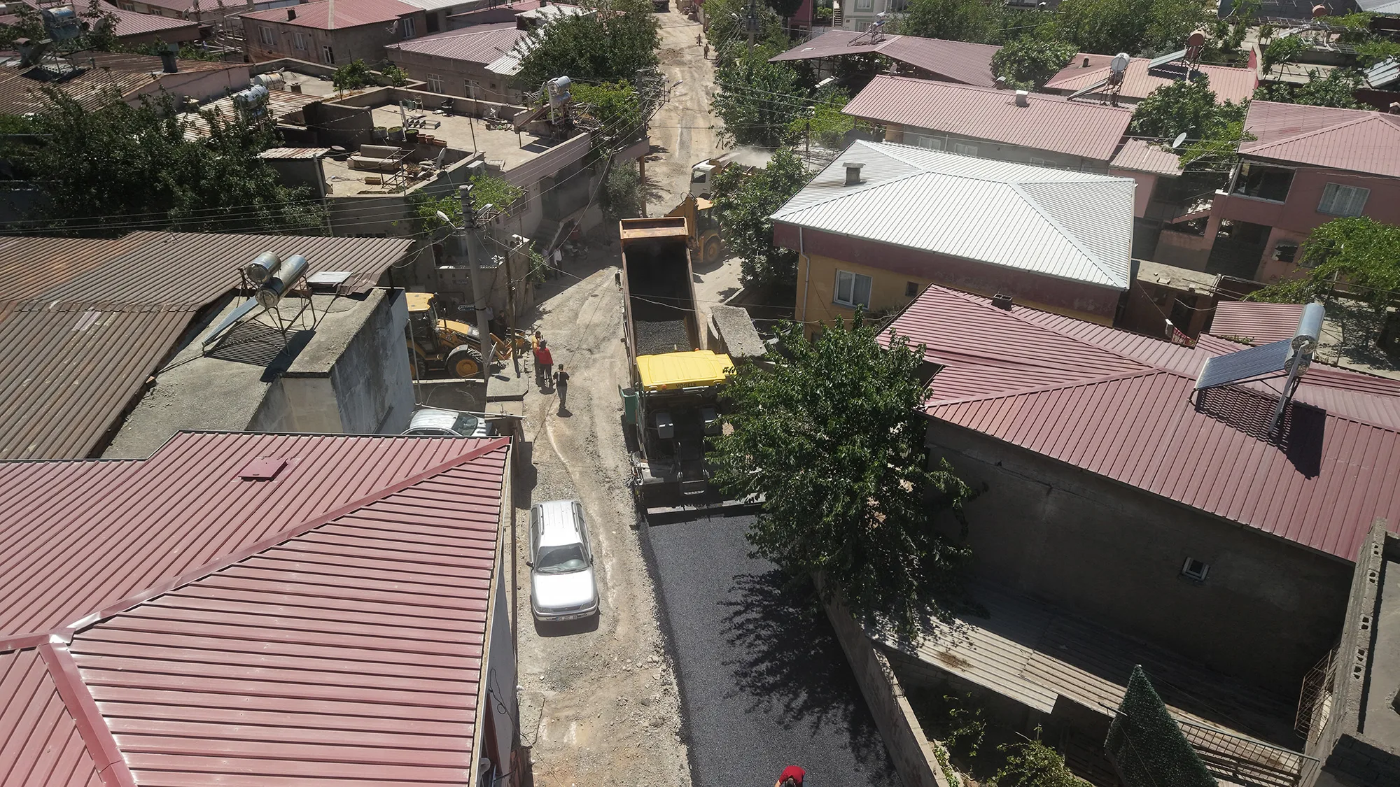 Büyükşehir Asfalt Mesaisine Durmaksızın Devam Ediyor