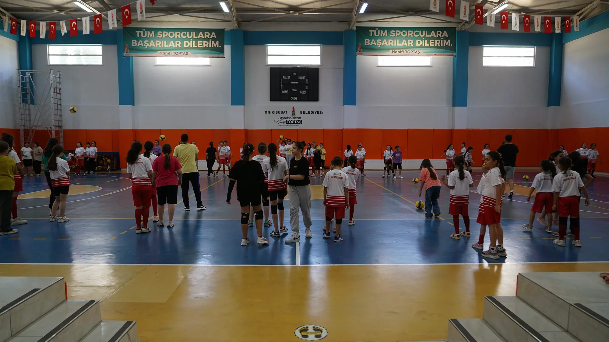 Haydi Gençler Yaz Spor Okullarına!
