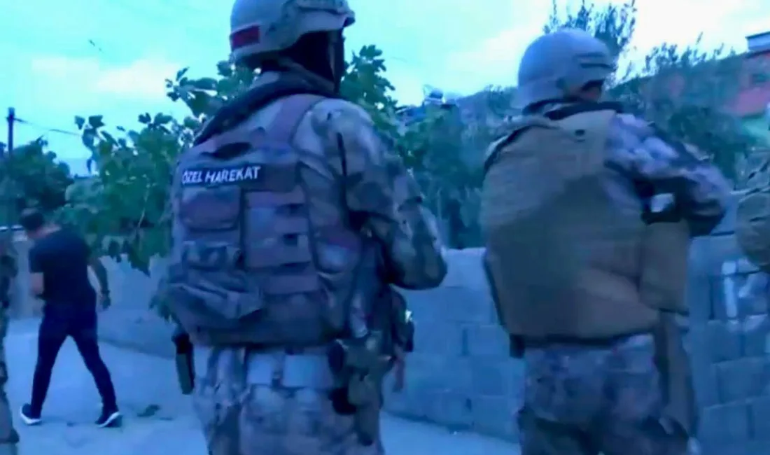 Kahramanmaraş Emniyet Müdürlüğü ekipleri, düzenlendiği operasyonlarda çok sayıda uyuşturucu madde