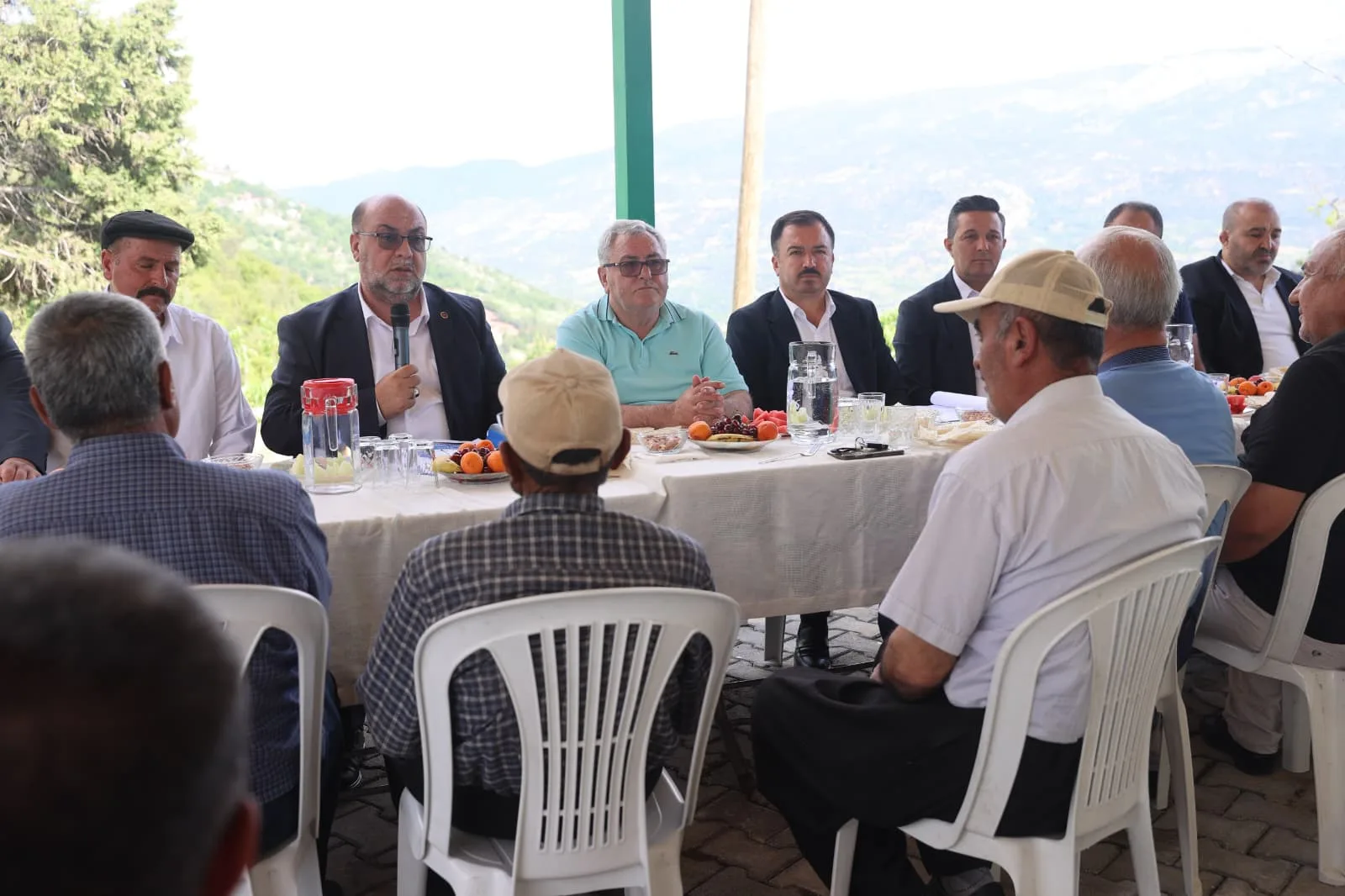 Başkan Akpınar 92. Mahalle Toplantısında Kabasakal Mahalle Sakinleriyle Buluştu
