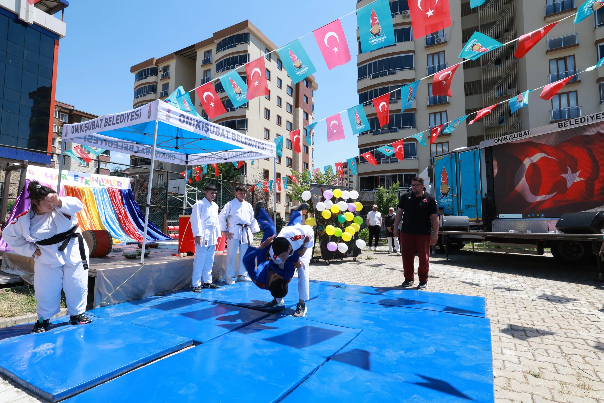 Özel Çocukların Bahar Neşesi Onikişubat’ı Renklendirdi!
