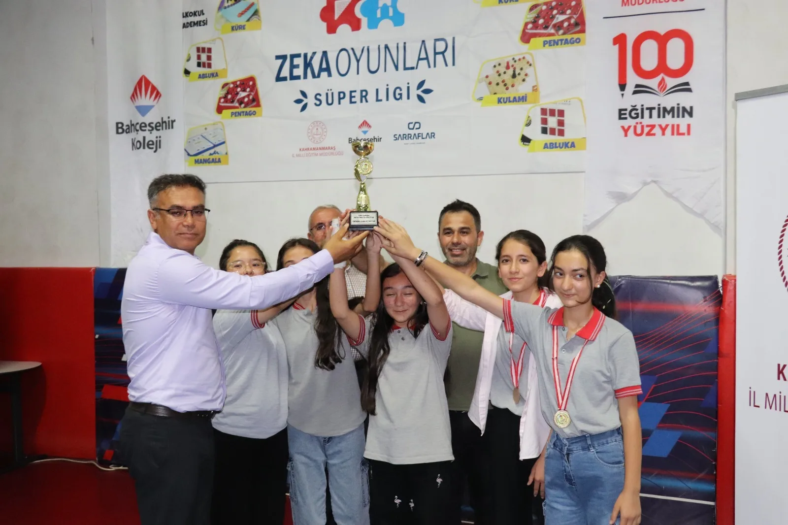 Cahit Zarifoğlu Akıl ve Zekâ Oyunları İl Ligi Finali Tamamlandı