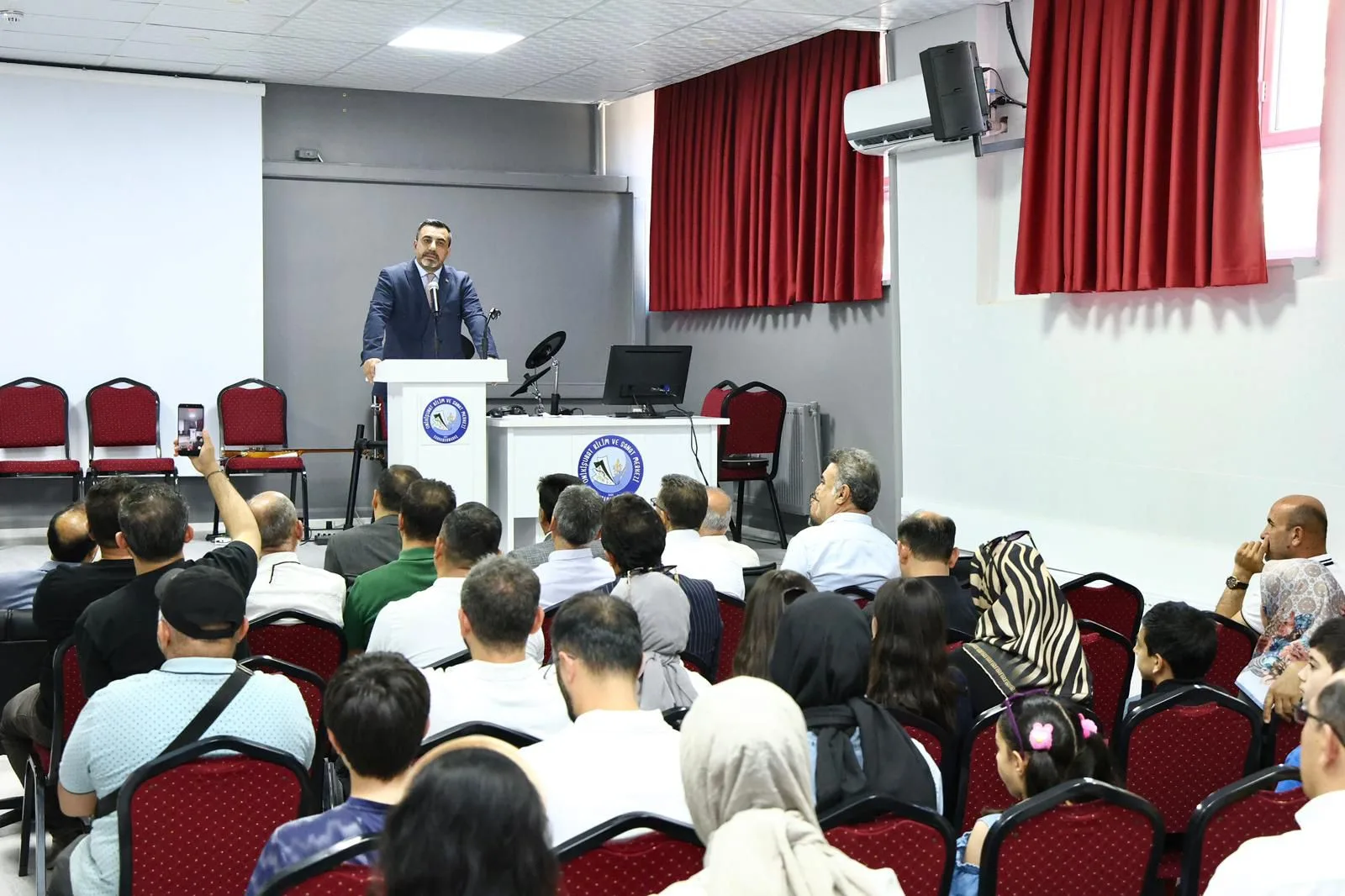 Mehmet Kılıç Konferans Salonu Hizmete Açıldı!