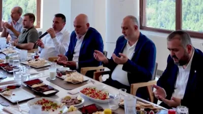 Kahramanmaraş’ın Andırın ilçesinde, manevi hayatın mimarları olan din görevlilerini bir