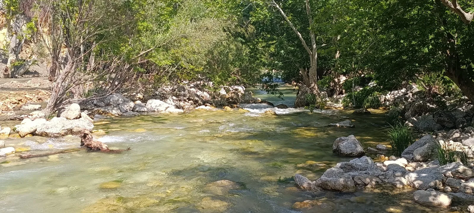 Karasu Vadisi İnsanları Adeta Büyülüyor