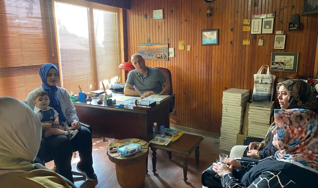Yeniden Refah Partisi Andırın İlçe Başkanı Serdar Bıçakcı ve Kadın