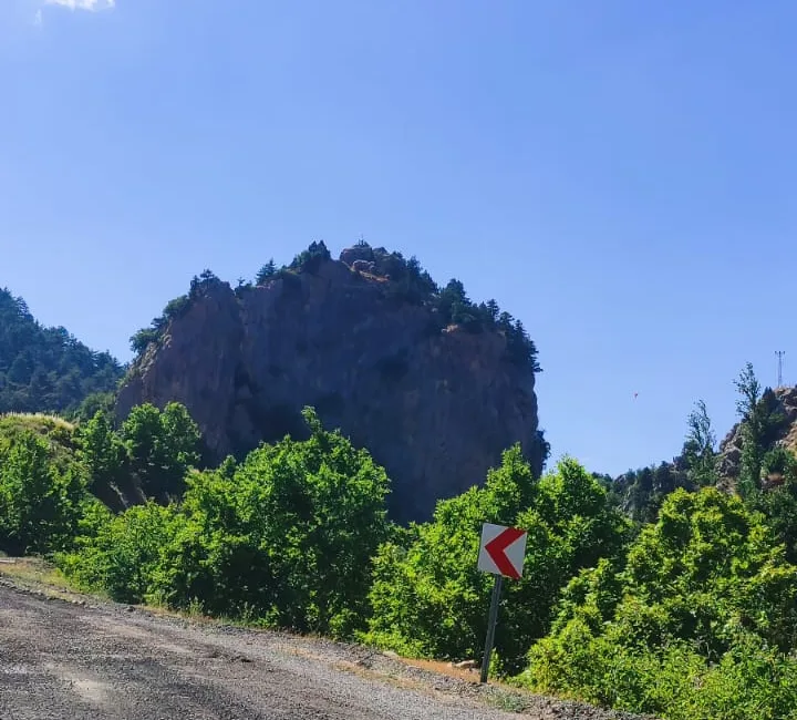 Kahramanmaraş’ın Andırın ilçesi, saklı kalmış tarihi ve doğal güzellikleriyle büyülemeye