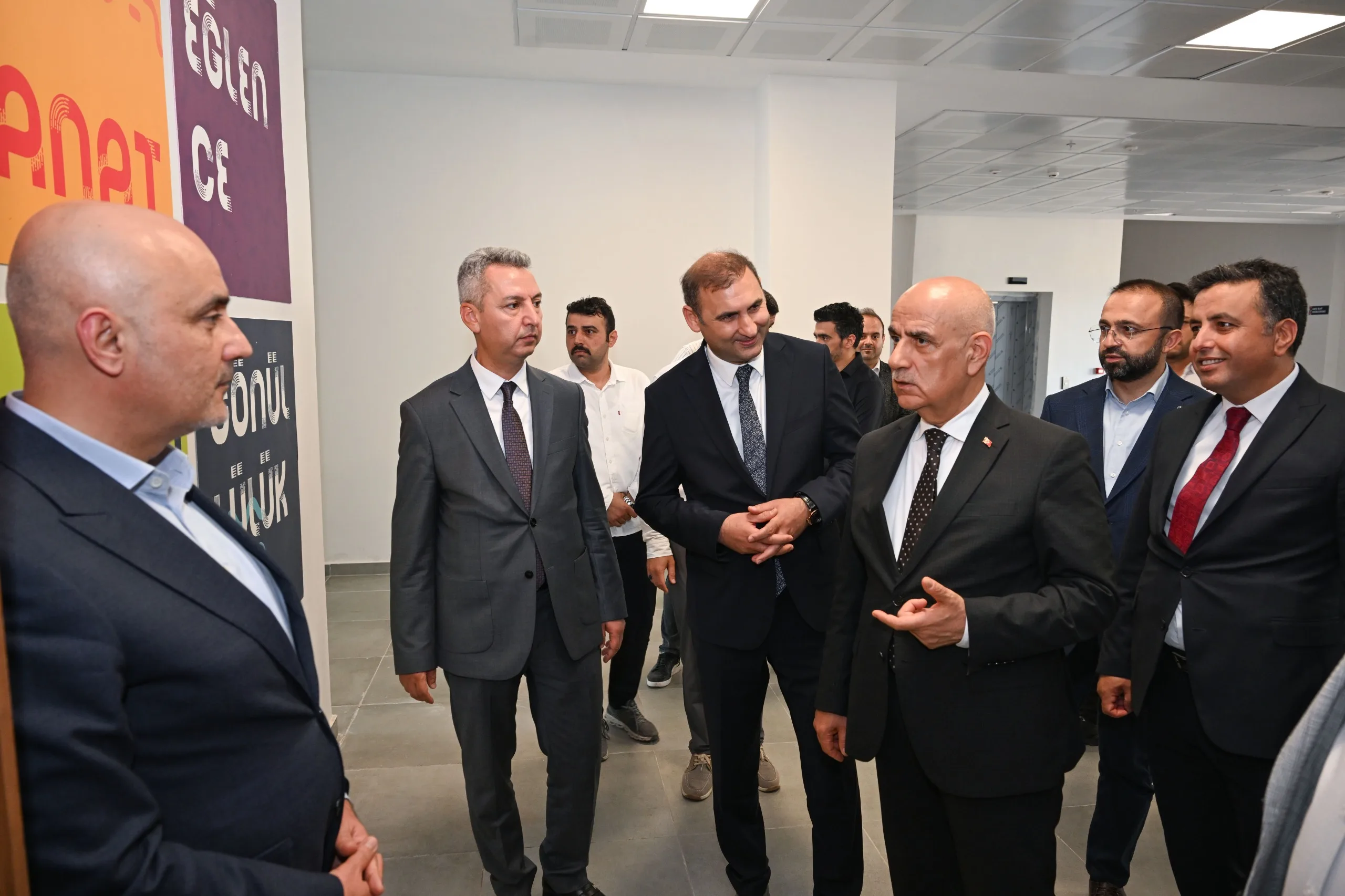 KSÜ’de Tamamlanan Yeni Öğrenci Yurtları Yerinde İncelendi