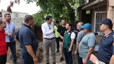 Pazarcık Kaymakamı Hulusi Teke, Çöçelli Mahallesi'nde bulunan sulama kanalında meydana
