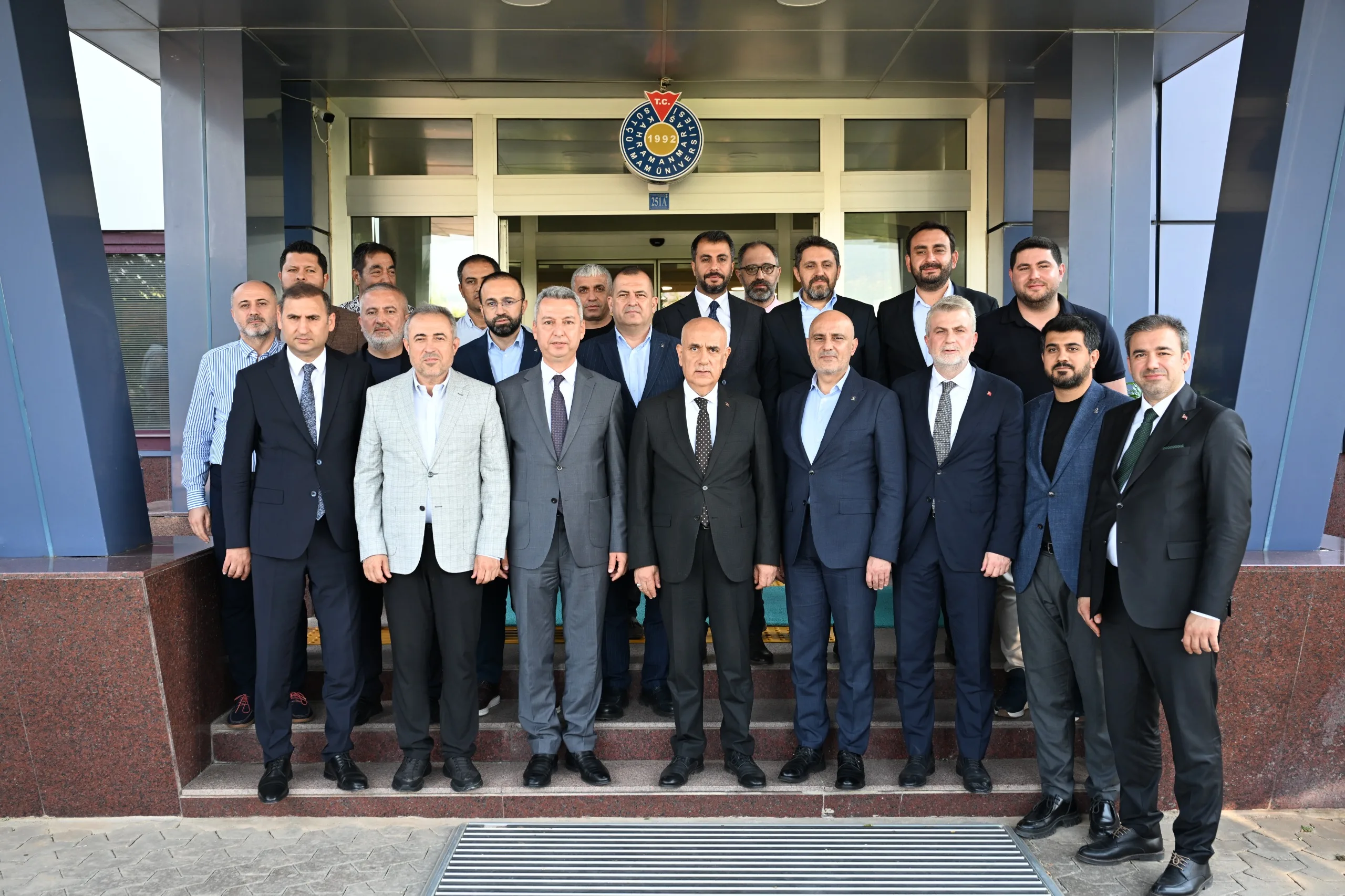 KSÜ’de Tamamlanan Yeni Öğrenci Yurtları Yerinde İncelendi