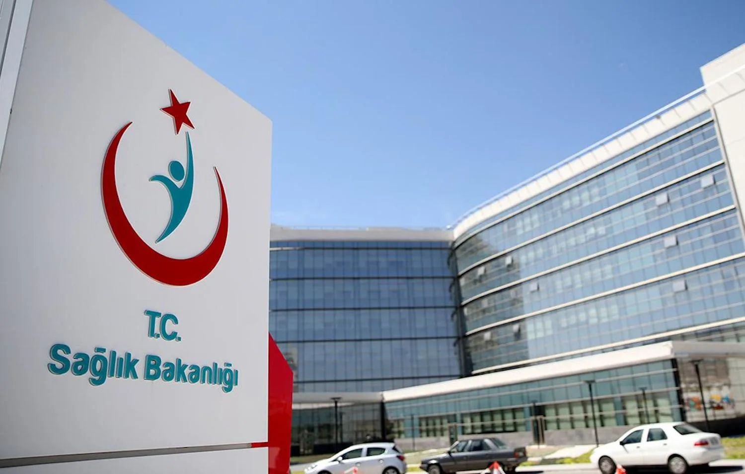 Kahramanmaraş’ta sağlık hizmetlerinin sunulduğu kamu binalarında kapsamlı bakım ve onarım