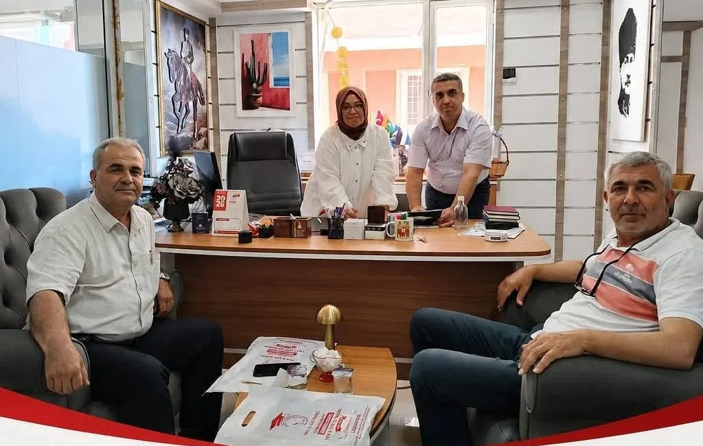  Kahramanmaraş Andırınlılar Yardımlaşma ve Dayanışma Derneği, öğrencilerin eğitim hayatına