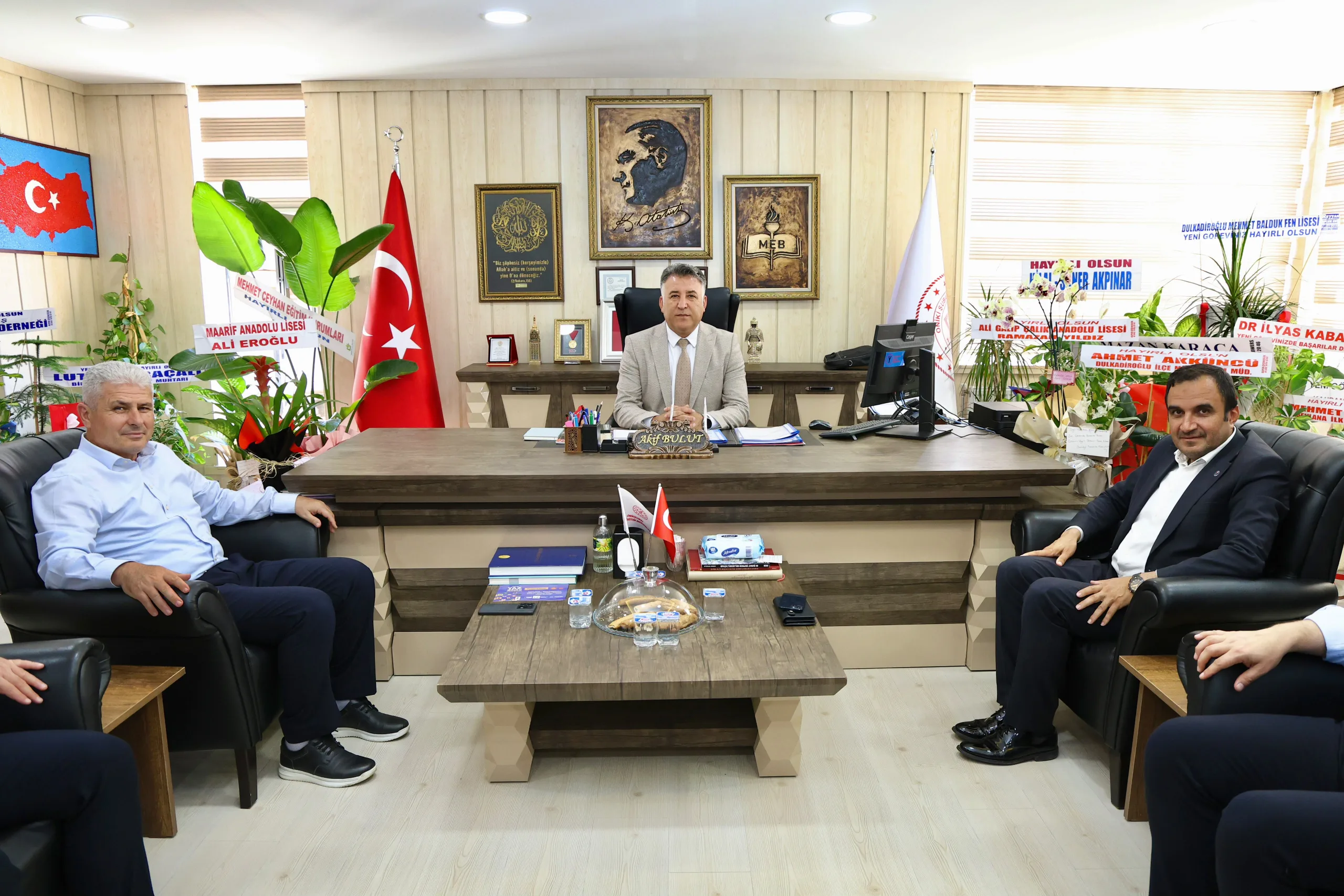Eğitim-Bir-Sen’den İlçe Milli Eğitim Müdürlerine ‘Hayırlı Olsun’ Ziyareti