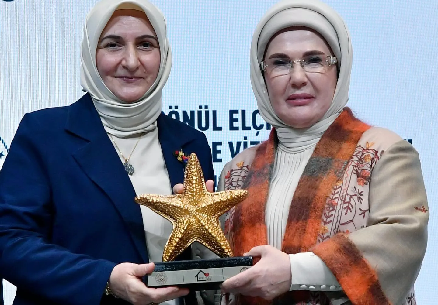 Emine Erdoğan’dan Kahramanmaraş’a ödül!
