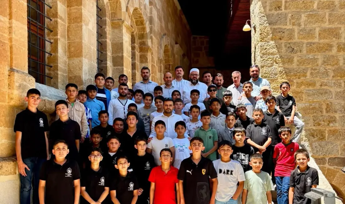 Afşin İlçe Müftülüğü koordinesinde, Ashâb-ı Kehf Külliyesi’nde kardeşlik ve maneviyat