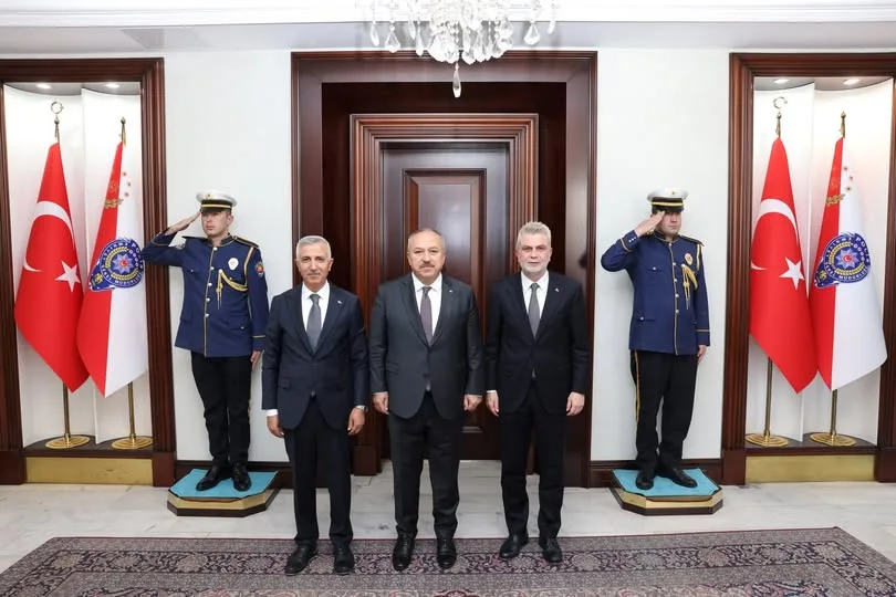 Kahramanmaraş Valisi Mükerrem Ünlüer ve Büyükşehir Belediye Başkanı Fırat Görgel,