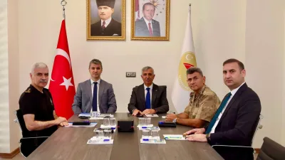 Kahramanmaraş Valisi Mükerrem Ünlüer; İçişleri Bakanı Mustafa Çiftçi, Adalet Bakanı